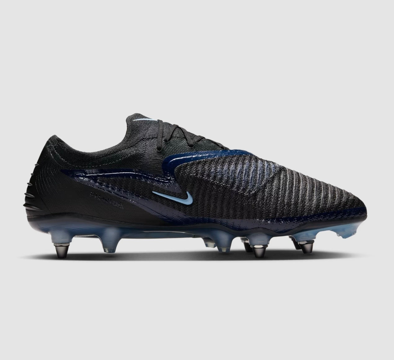 Nike Phantom 6 Low Elite Soft-Ground|Metal studs