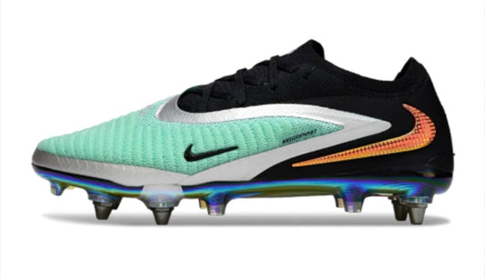 Nike Phantom 6 Low Elite Soft-Ground|Metal studs